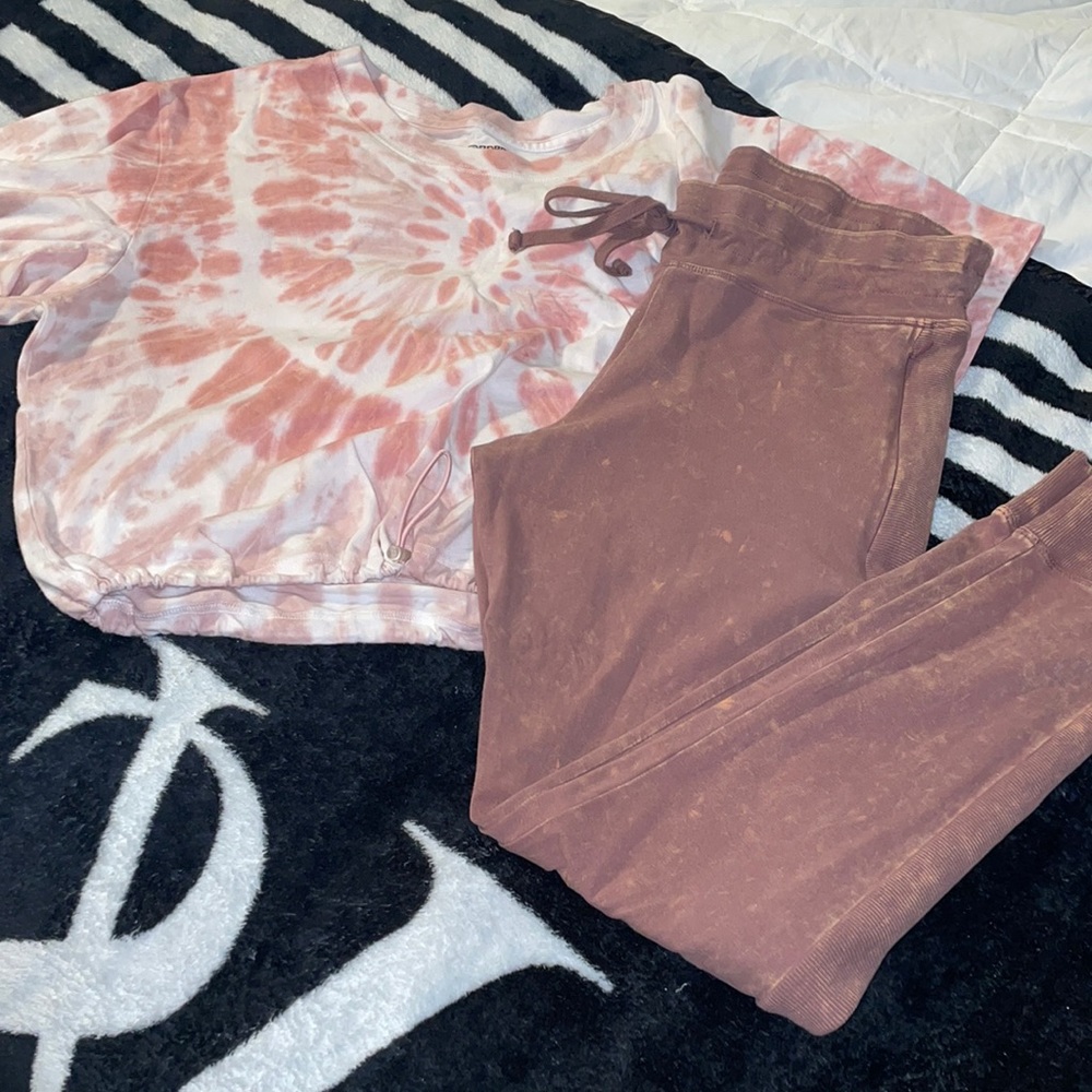 VS Pink tie dye set LARGE